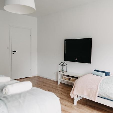 Jeleni Zakatek - Apartament W Stolicy Karkonoszy 耶莱尼亚古拉 外观 照片