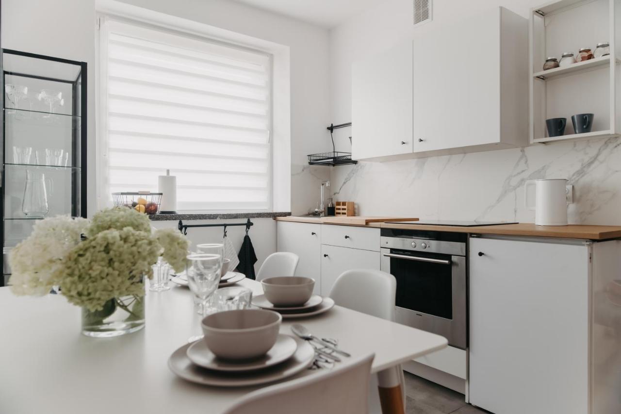 Jeleni Zakatek - Apartament W Stolicy Karkonoszy 耶莱尼亚古拉 外观 照片